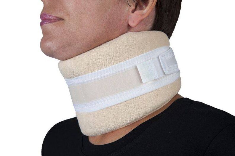 Guler Shants pentru tratamentul osteocondrozei cervicale